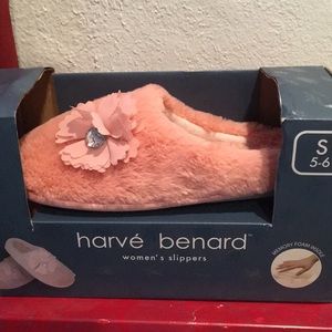 Women’s slippers